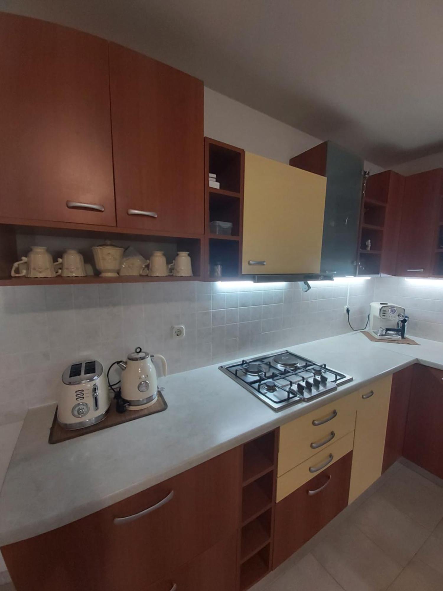 Apartman Luce With Shared Pool Zadar Exteriör bild