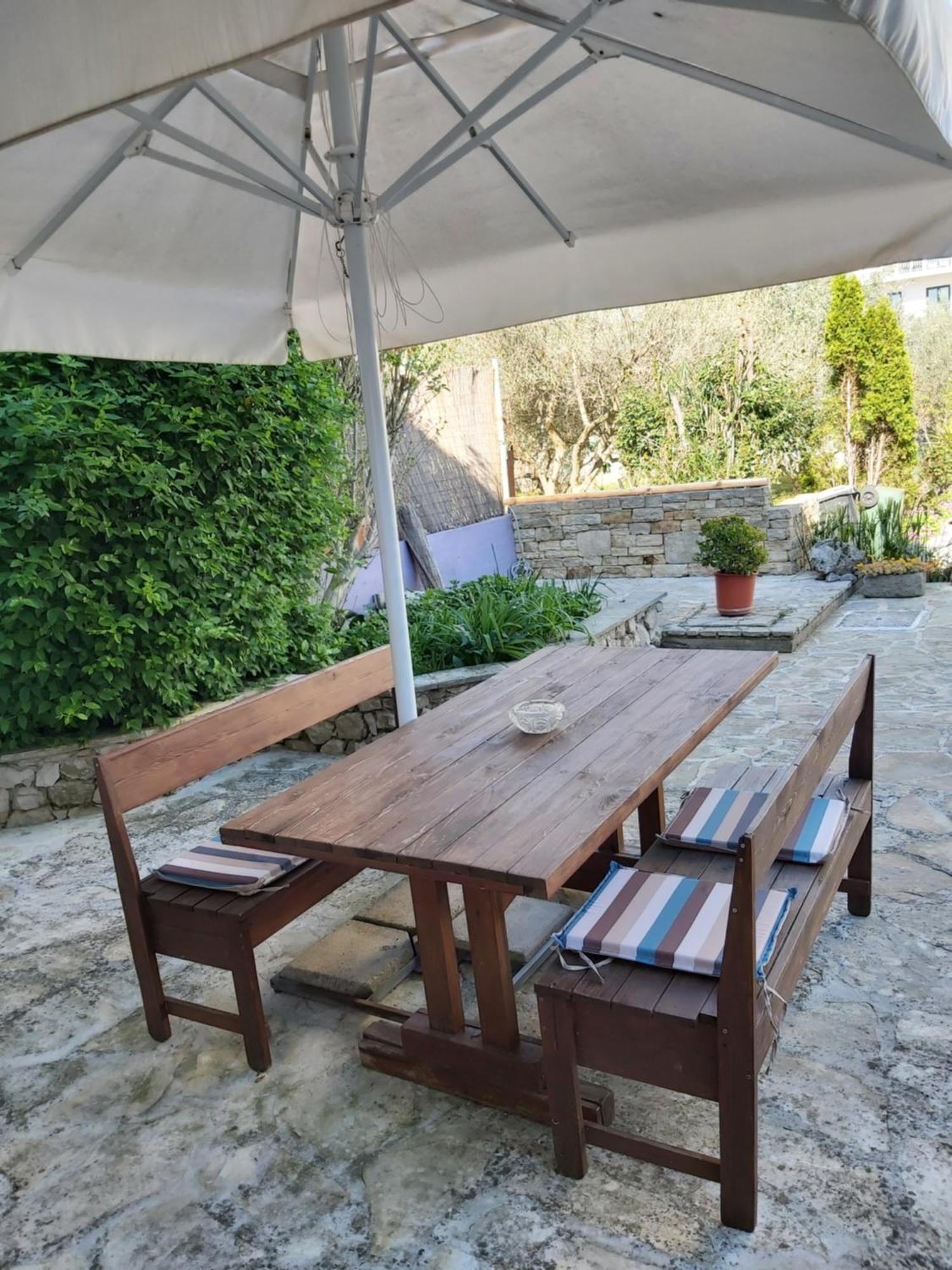 Apartman Luce With Shared Pool Zadar Exteriör bild
